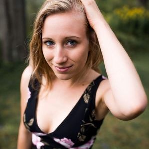 Meet your Posher, Alexandra